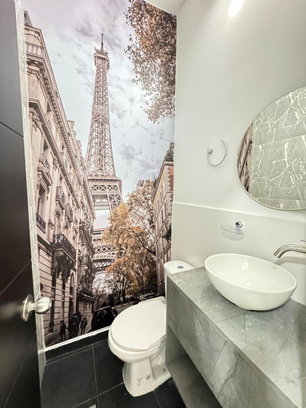 Hotel Le Quint Кукута Экстерьер фото